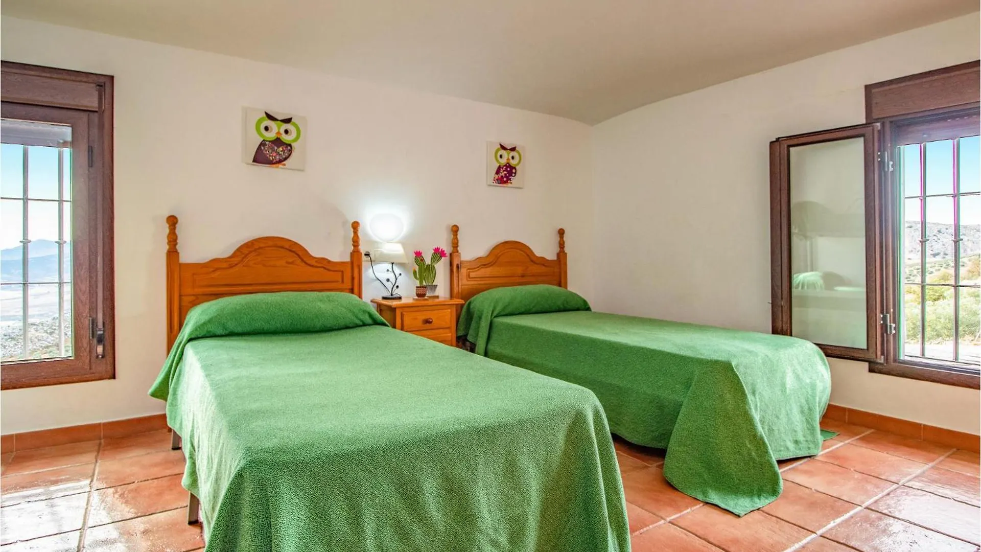Nice Home In Canete La Real 0*,